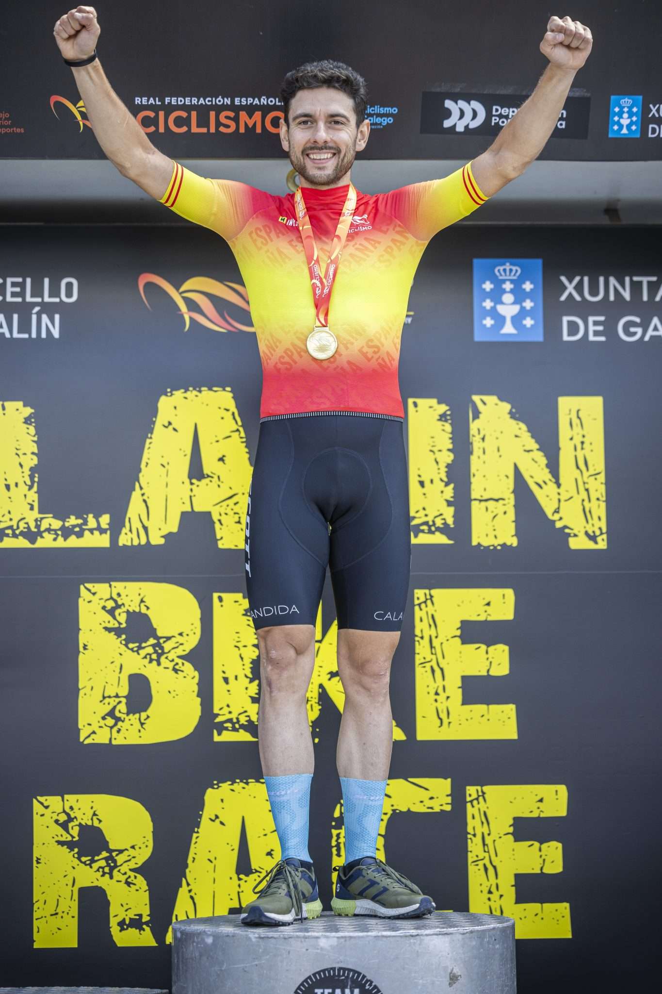 José María Sánchez: Un Campeón Forjado en la Perseverancia 1 Campeonato de España XCM - Lalín Bike Race ganado por Jose María Sánchez